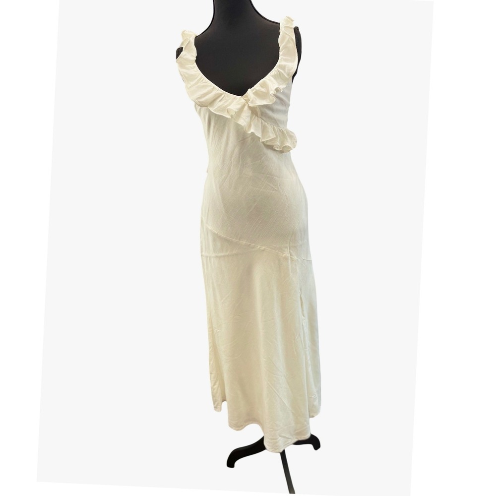 Selfie Leslie Midi Dress Womens Medium White Ruffle Open Back Side Slit V-Neck - Picture 2 of 11